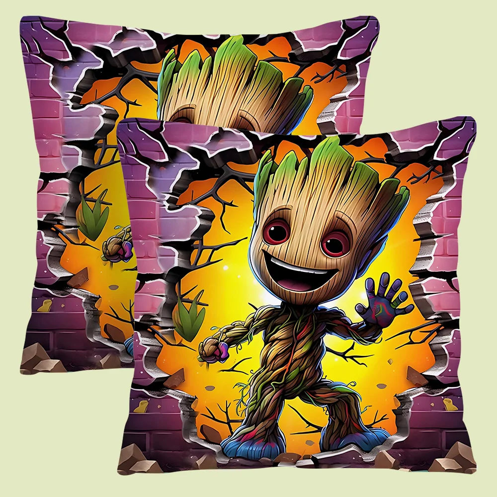 Housse de Coussin Baby Groot - Grands Yeux Fond Ciel Pastel