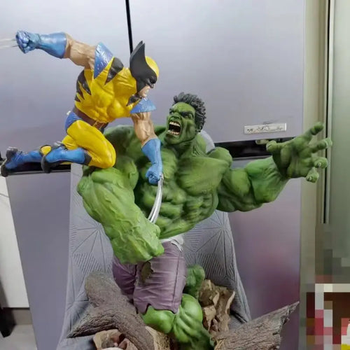 Statue Hulk contre Wolverine PVC - Scène de Combat Collector